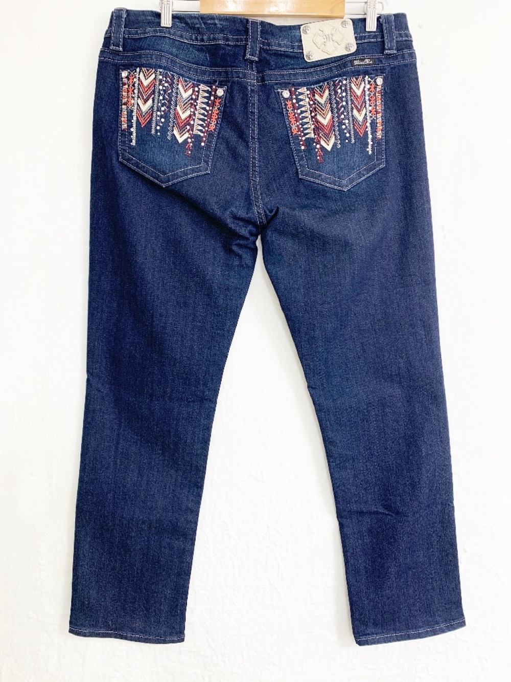 Miss Me Embroidered Aztec Pockets Easy Skinny Mid-Rise Dark Wash Jean Sz 36X33
